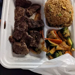 Grilled beef plate