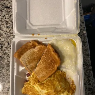 Toast, Ham&amp;Cheese omelette with buttered grits
