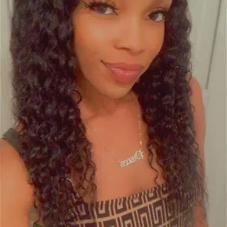 Andresha S.