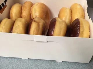 Meche's Donut King
