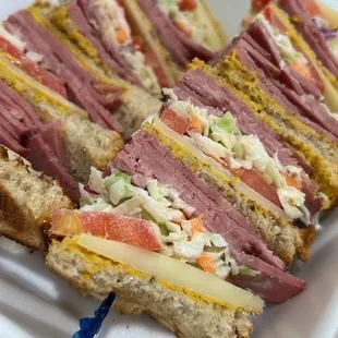 Danny Boy. Corned beef with coleslaw