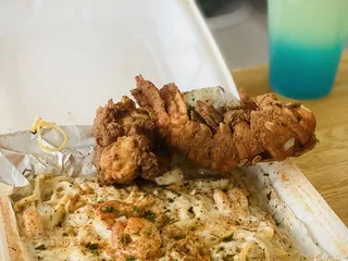 Mr3s Crabpot Seafood Takeout