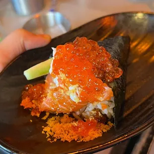 Hand roll heaven - goku