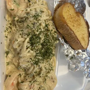 Shrimp Alfredo. 10/10