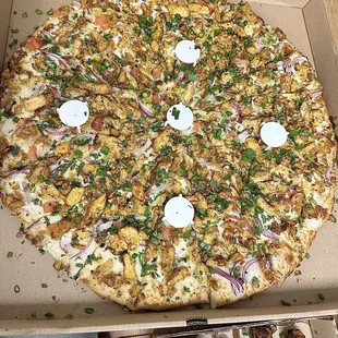 garlic chicken pizza