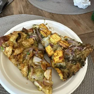 Tandoori Chicken Pizza