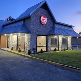 Mr snappers at Dunn Ave