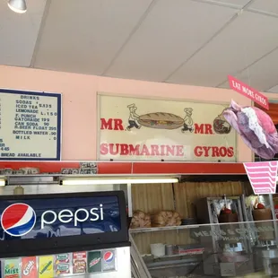 the menu of mr gyros