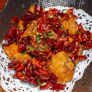 Diced Chicken with Millet Pepper