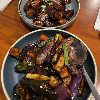 Eggplant with Garlic Sauce