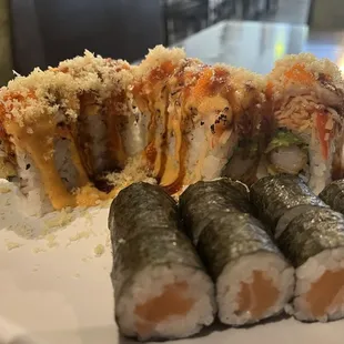 8 Pieces Play Girl Roll *Salmon Roll
