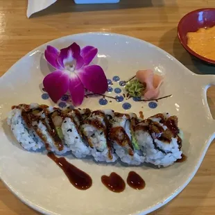 Tempura Shrimp Roll w/ Side of Spicy Mayo