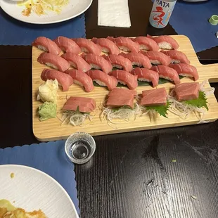 tuna toro