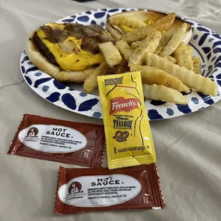 Burger basket or plate.