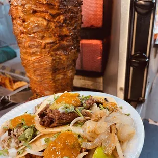 Tacos de pastor. Directos del trompo