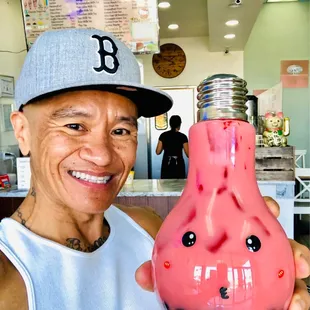 THA STRAWBERRY MILK TEA WITH BOBA,, YUMMY YUM‼..