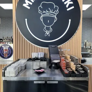 sushi and sashimi, interior