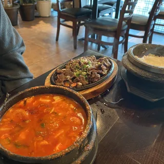 29. Bulgogi and Soon Tofu Combo (choose your tofu)/