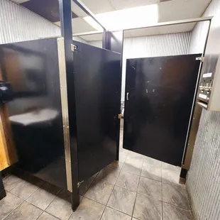 Women&apos;s Restroom
