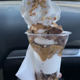 Reese peanut butter sundae