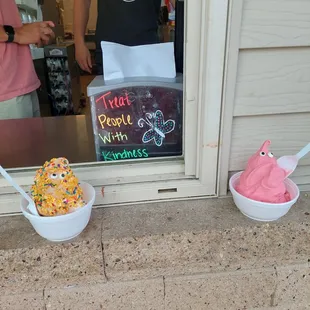 two bowls of ice cream