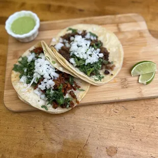 Taco de asada Taco de al Pastor