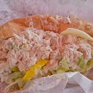 6 inch chicken salad sub without tomato