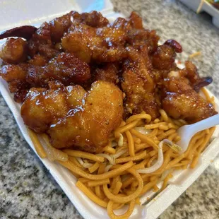 Orange Chicken with Deluxe Chow Mein