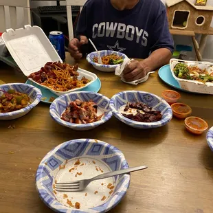 2: 3 piece combos  2 egg rolls 2 wontons