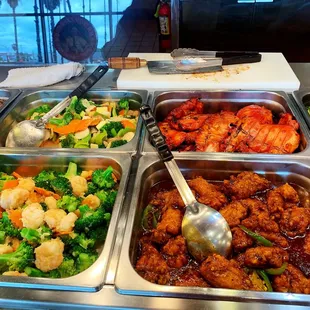 interior, chicken wings and fried chicken
