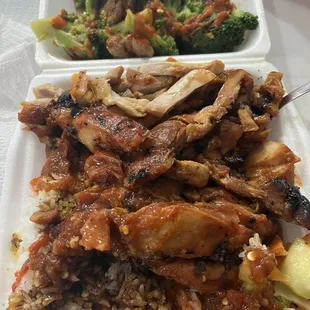 Teriyaki chicken with white rice and steam veggies