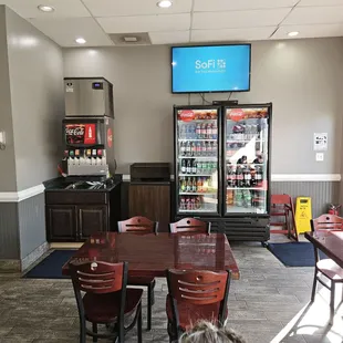 Sodas and fountain drinks