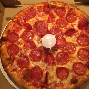 Medium With pan crust