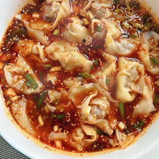Spicy wonton