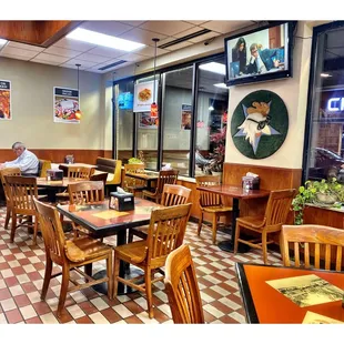 Inside Mr.Zee&apos;s.4356 N Central Ave, Chicago, IL Old Fashion Chicago American/Greek FastFood Place.Dine In Take Out Delivery Catering.Cool.