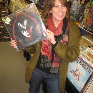 $ELLING Classic Music: Records, CDs &amp; Cassettes ... Since 2009