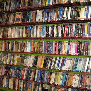 Over 5000 Movies In Stock Now !  VHS, DVD &amp; LaserDisc ... Since 2009