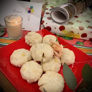 the lemon cookies are a MUST