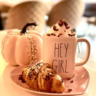 Rose latte