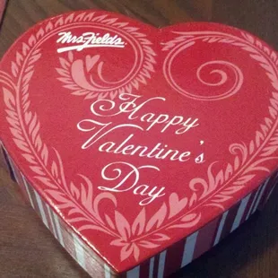 $9.99 5" Valentine's Choc Chip Cookie Cake (2/11/12)