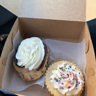 Cinnamon roll and Cookies!