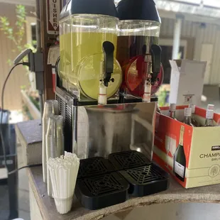 Piña Colada &amp; Strawberry bartenders best friend!