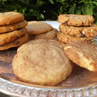 a plate of cookies
