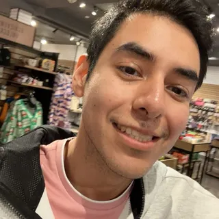 Alex O.