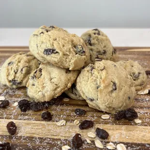Oatmeal Raisin Cookies