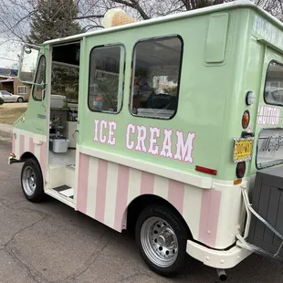 Mrs.Sprinkles ice cream