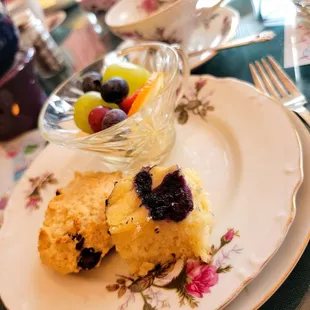 chocolate chip scone and blueberry cake