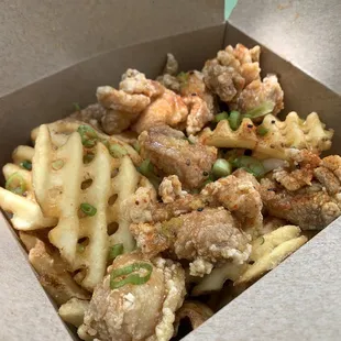 Karaage chicken &amp; waffle fries