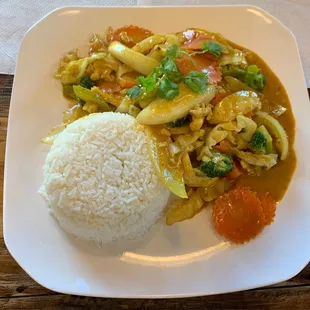 1/5/23: SC2 curry chicken $13.95 4 stars very good