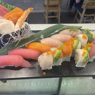 J64. Sushi Sashimi Combo Deluxe